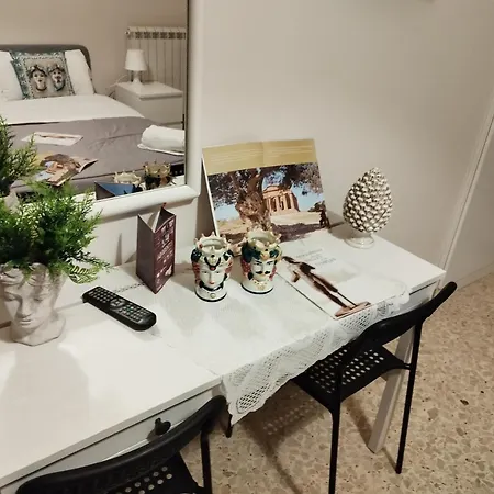 Valle Dei Templi Rent Bedrooms Guest house